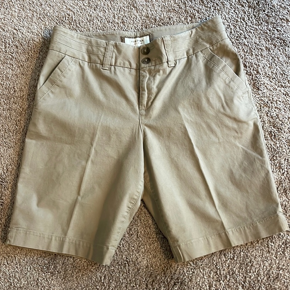 CLOSET CLEAN OUT Ladies Golf tops, skorts,& shorts! % off offered on multiples!